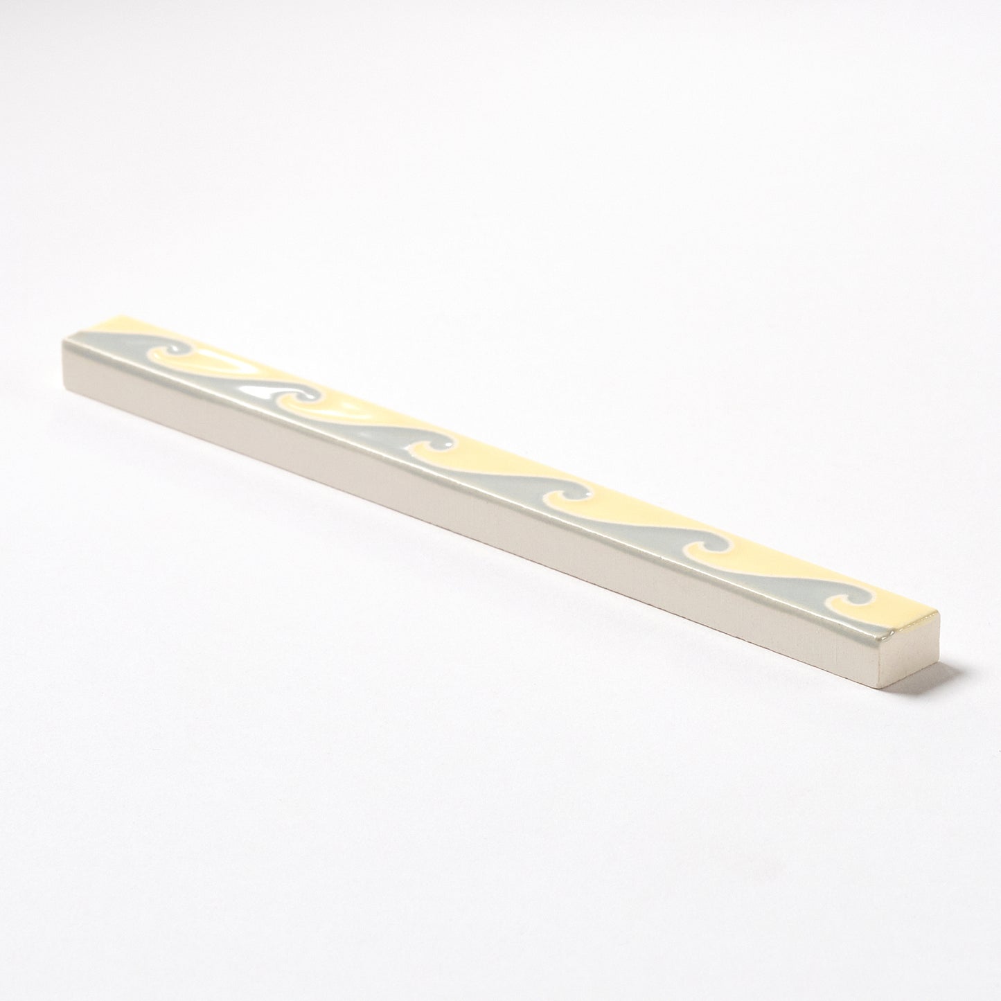 1920s American Encaustic Yellow & Gray Wave Trim Tile, 114 Pc Set - 57 Linear Feet Total