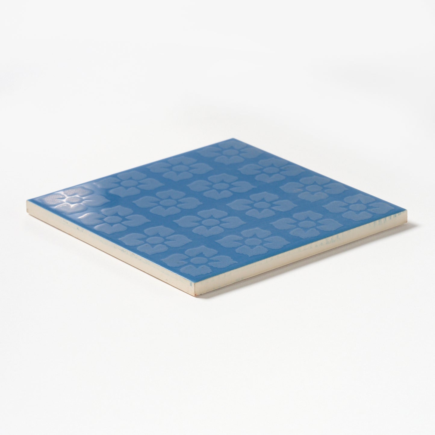 Vintage 1960s Mid-Century Modern Floor Tile, 80 Sq Ft Available - 10 Sq Ft Per Box