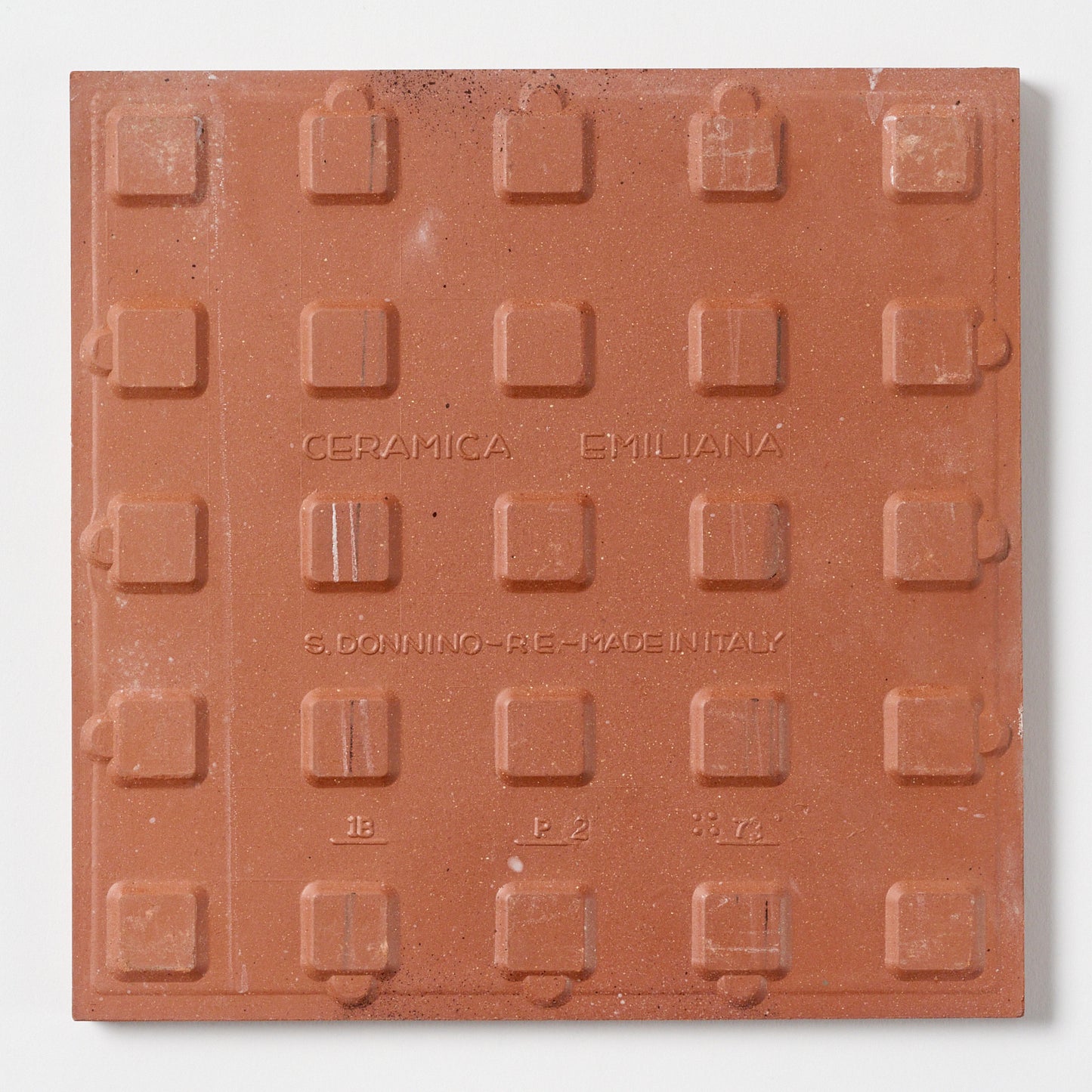 Vintage 1970s Italian Terracotta Floor Tile, 22 Sq Ft Available - 11 Sq Ft Per Box