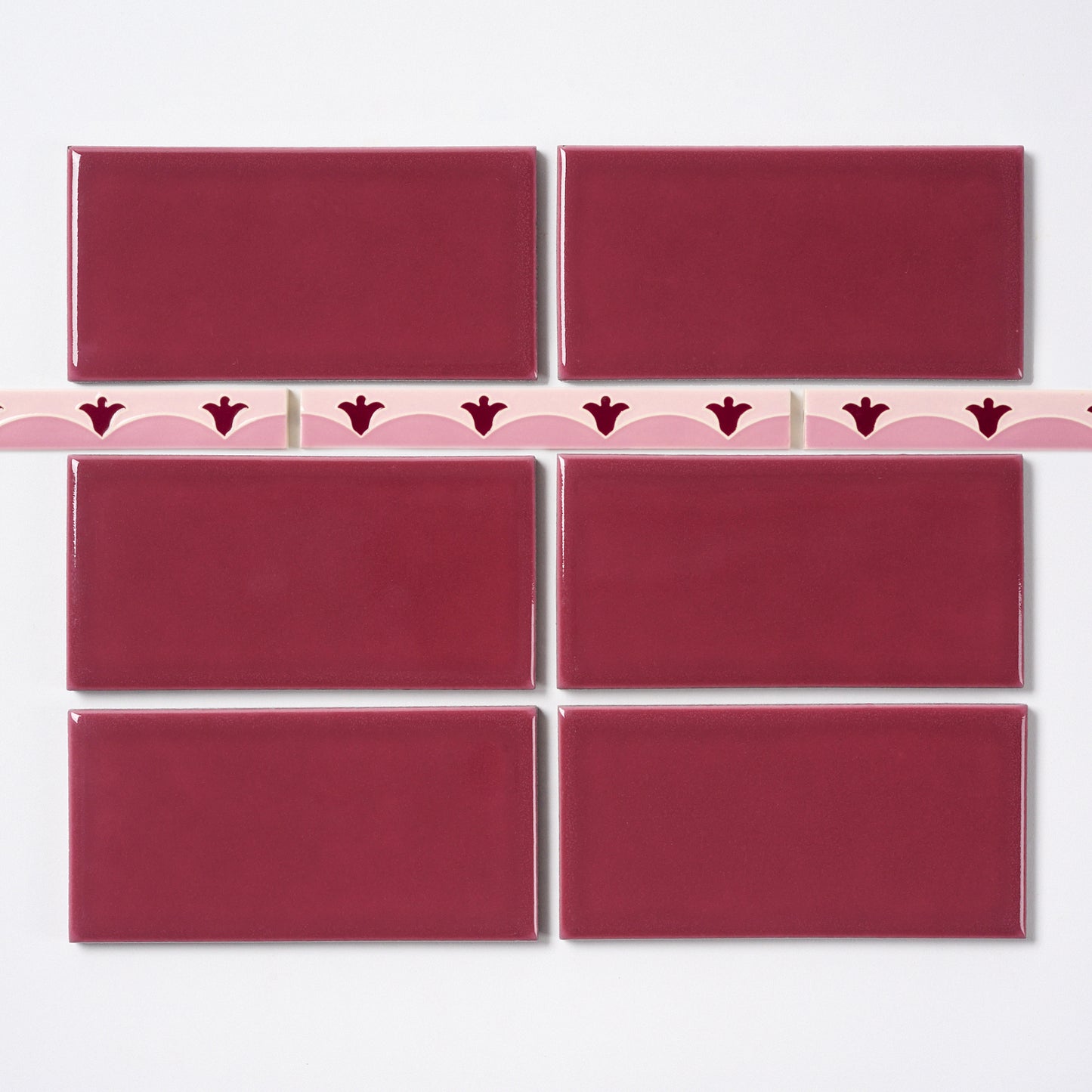 1920s American Encaustic Pink & Burgundy Tulip Trim Tile, 24 Pc Set - 12 Linear Feet Total