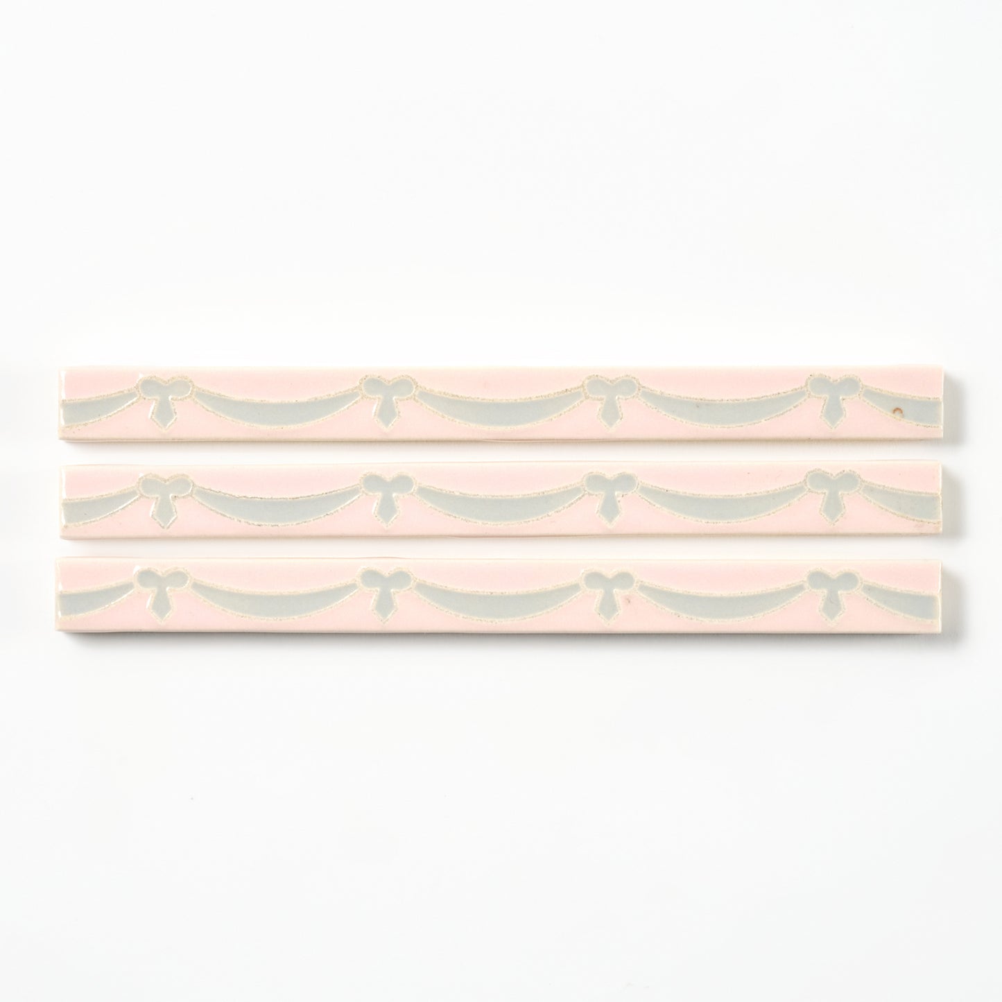 1920s American Encaustic Pink & Gray Swag Trim Tile