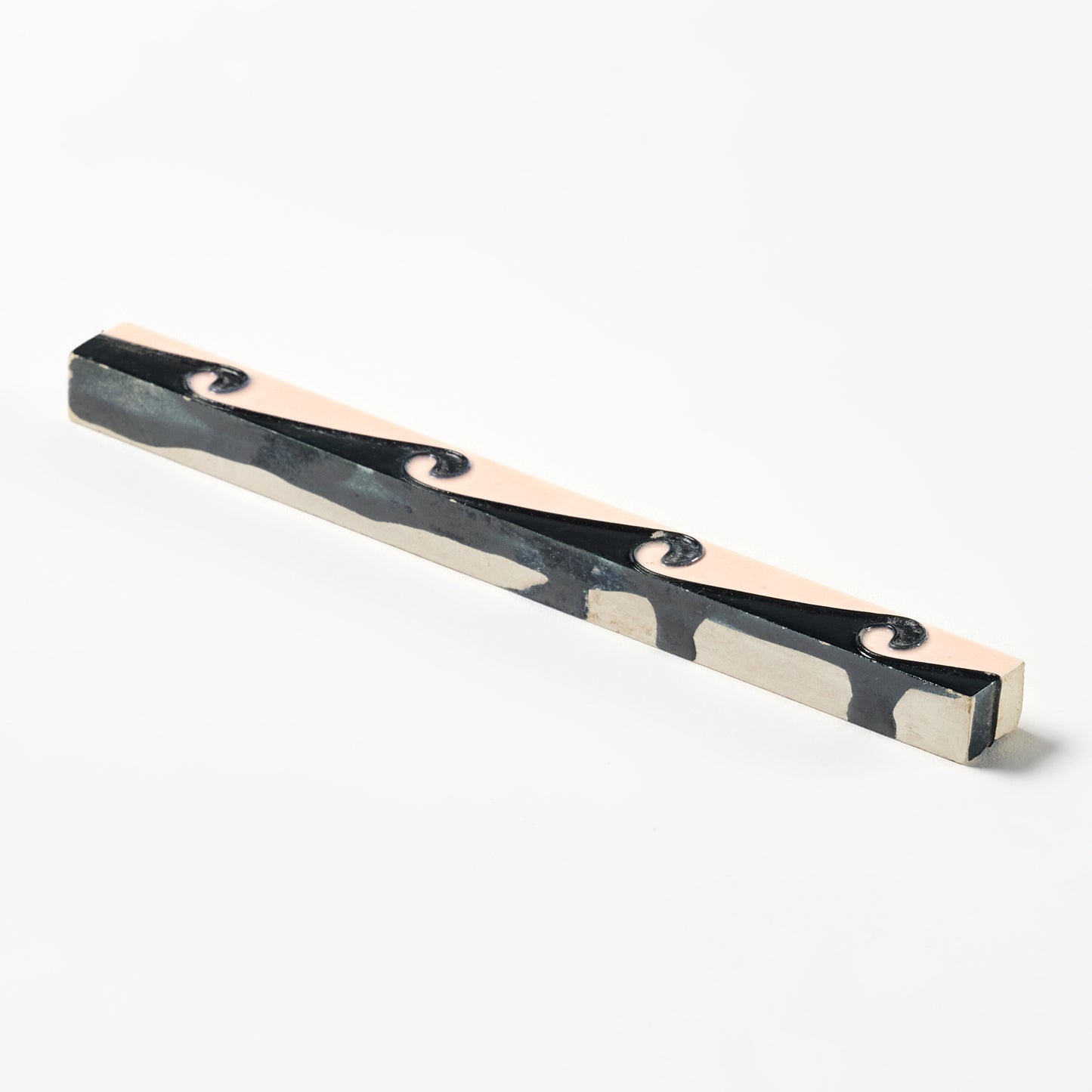 1920s Suntile Pink & Black Wave Trim Tile