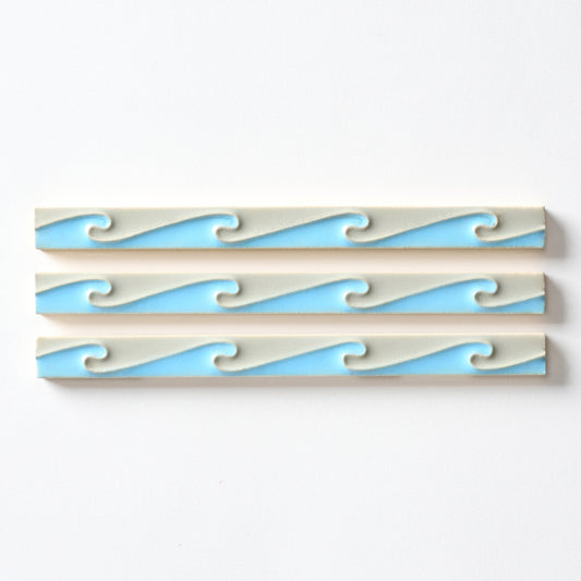 1920s American Encaustic Blue & Gray Wave Trim Tile