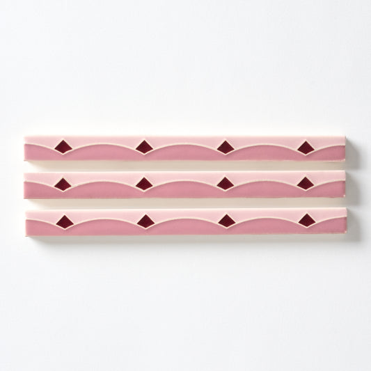 1920s American Encaustic Pink & Burgundy Diamond Trim Tile