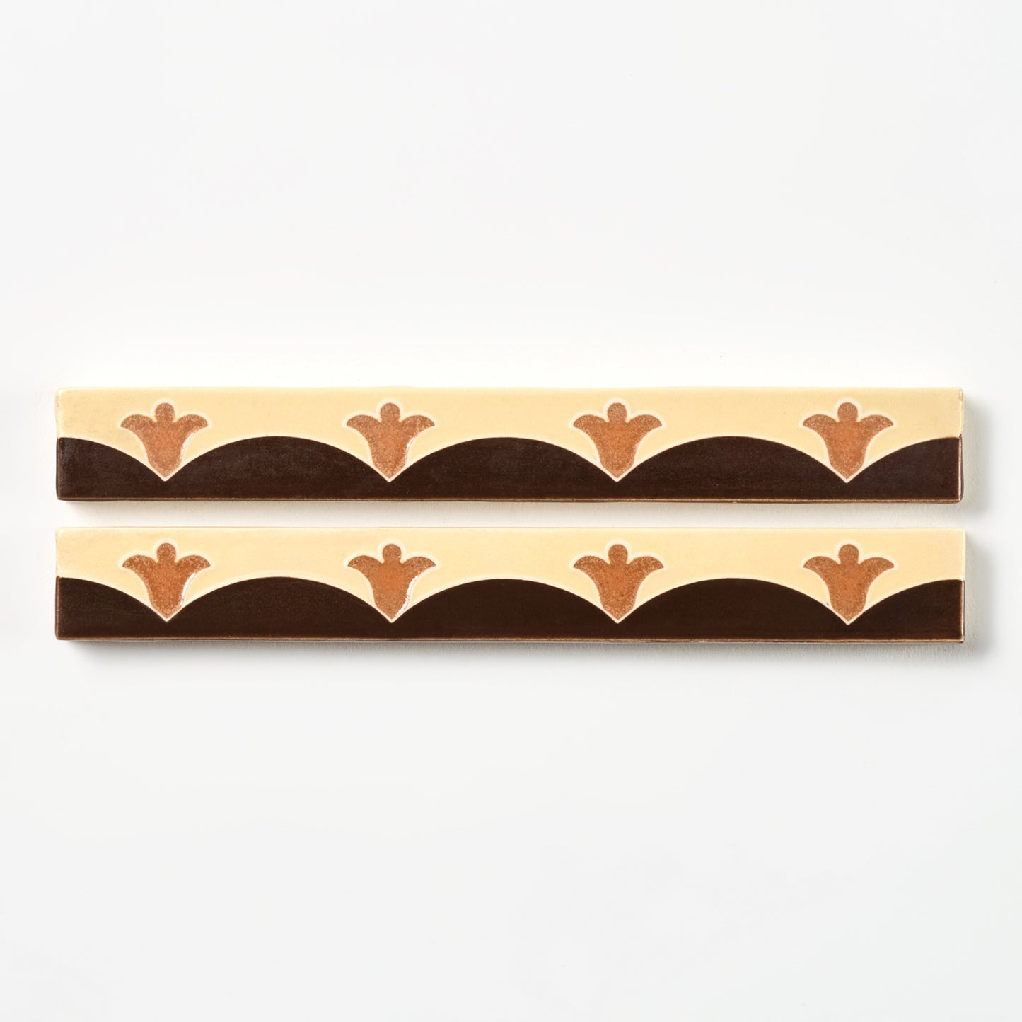 1920s Franklin Wide Brown and Beige Tulip Trim Tile