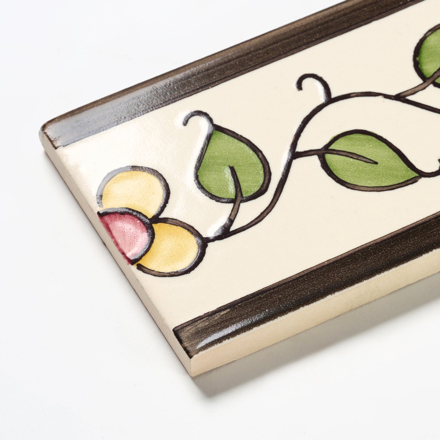 1980s Biscuit And Brown Floral Vine Border Wall Tile