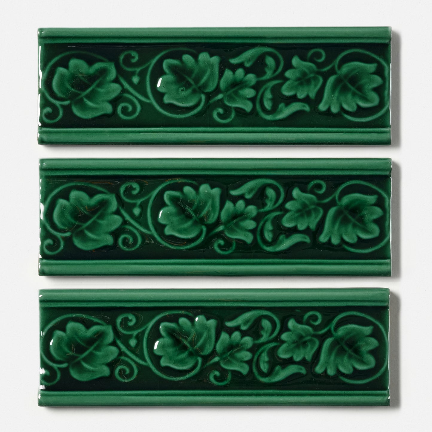 1980s Vintage Italian Raised Emerald Green Ivy Border Tile