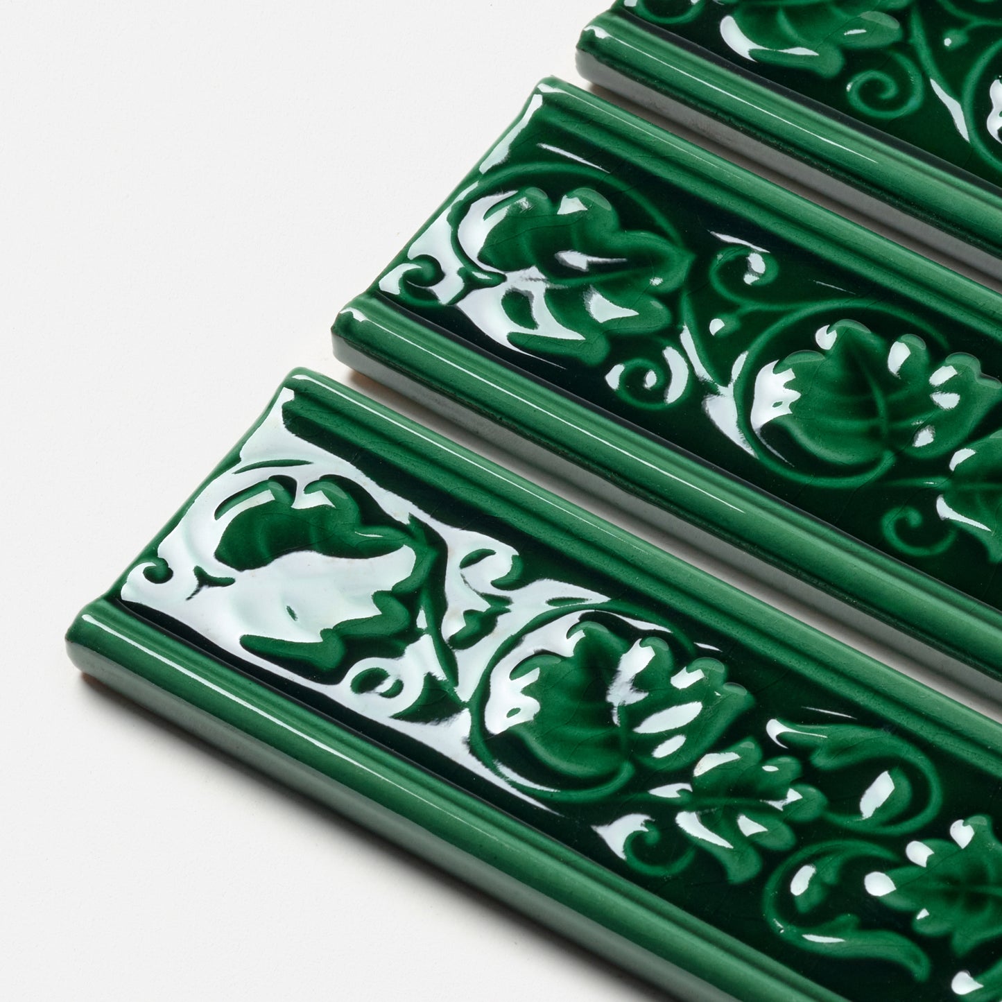 1980s Vintage Italian Raised Emerald Green Ivy Border Tile