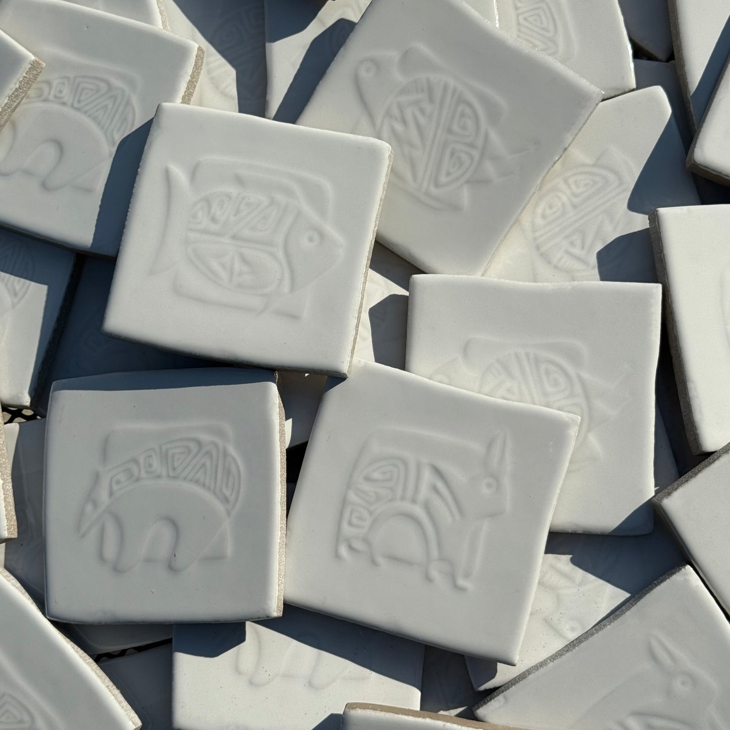 1980s Vintage Italian White Mixed Totem Tile, 18 Sq Ft Available