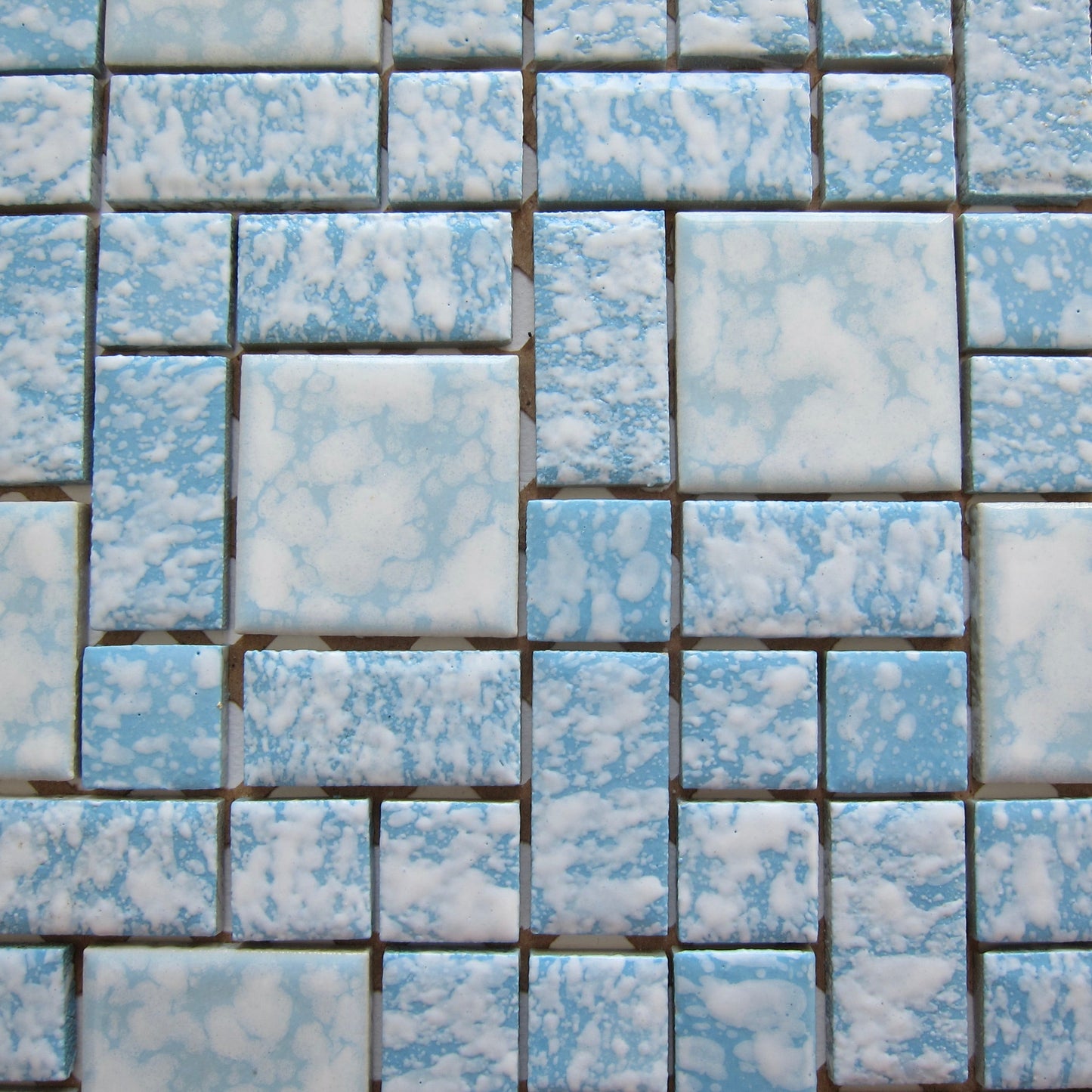 Vintage Korean 1970s Floor Tile, 13.5 Sq Ft Lot - 14 Piece Set