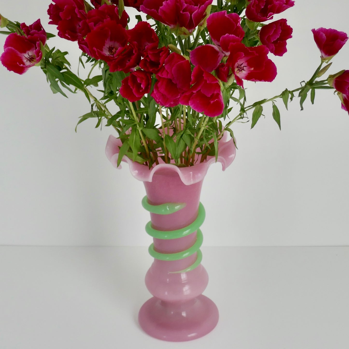 Mid 20th Century Large Venetian Pink & Green Opaque Ruffled Glass Vase Serpent or Snake Wrapped